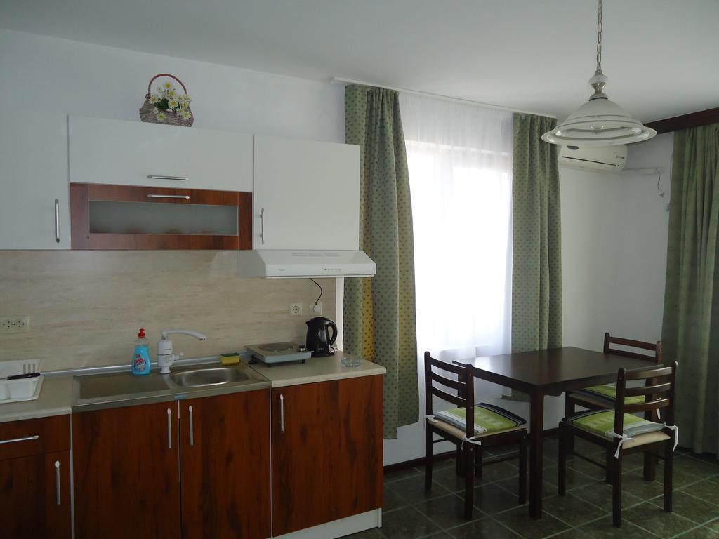 House Prodanovi Sozopol Cameră foto